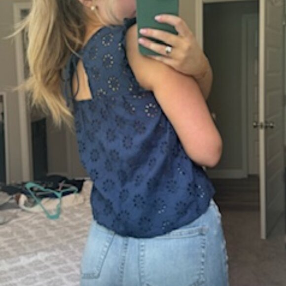 Isa & Ella Tank - Picture 2 of 2